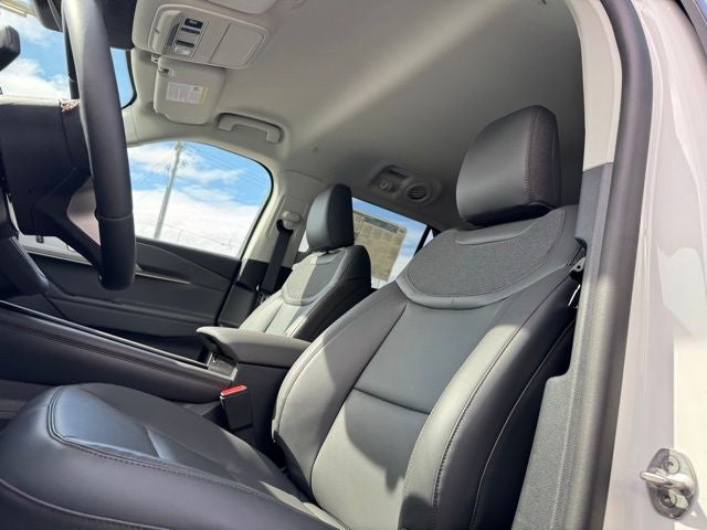 2026 Ford Explorer Active w/Heated Steering Wheel + 20" Wheels