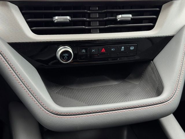 2026 Ford Explorer Active w/Fixed Glass Roof + Heated Steering Wheel