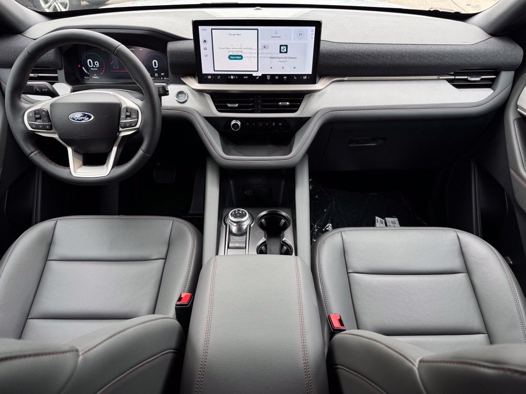 2027 Ford Explorer Active w/2nd Row Bench Seat