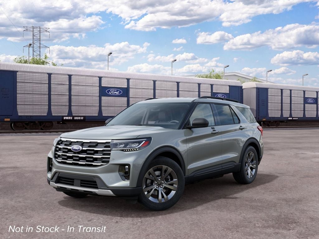 2027 Ford Explorer Active w/2nd Row Bench Seat