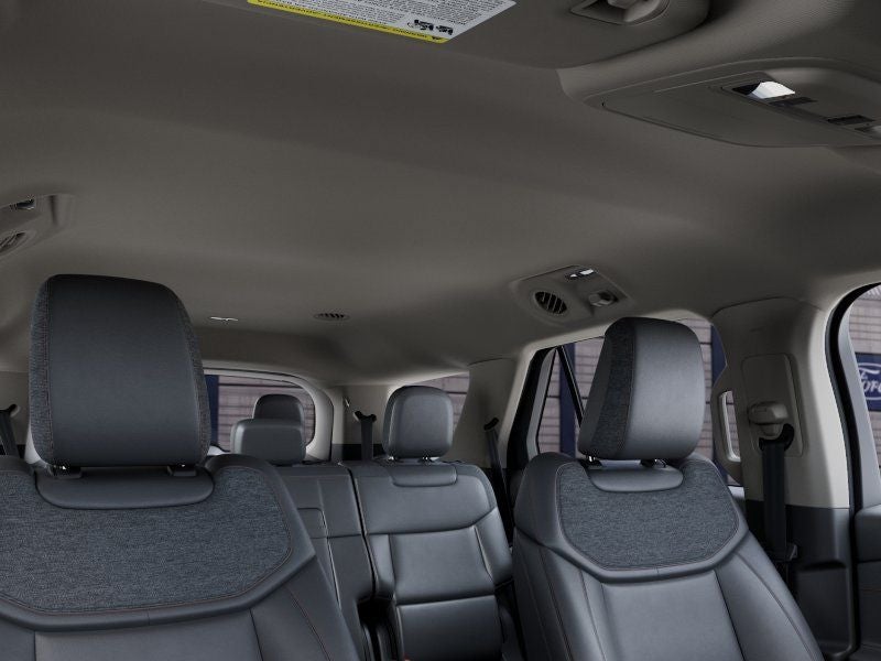 2027 Ford Explorer Active w/2nd Row Bench Seat