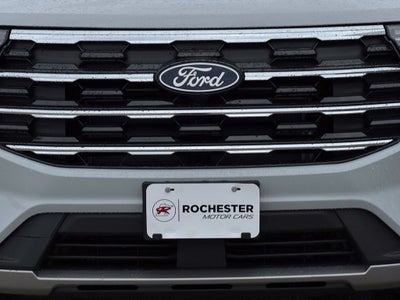 2027 Ford Explorer Active w/2nd Row Bench Seat