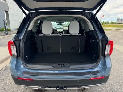 2026 Ford Explorer Active w/Heated Steering Wheel + 20" Wheels