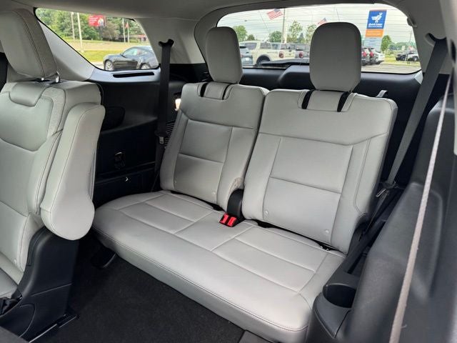 2026 Ford Explorer Active w/Heated Steering Wheel + 20" Wheels