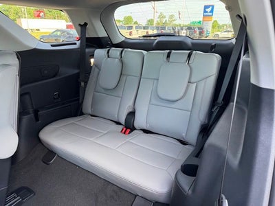 2026 Ford Explorer Active w/20" Wheels + Heated Steering Wheel