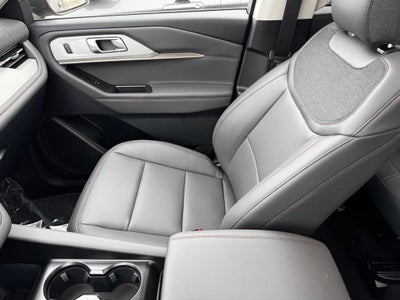 2026 Ford Explorer Active w/Heated Steering Wheel + Glass Roof