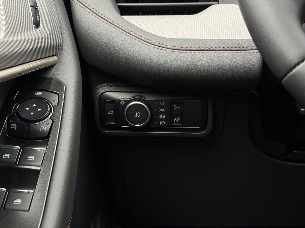 2026 Ford Explorer Active w/Heated Steering Wheel + Glass Roof
