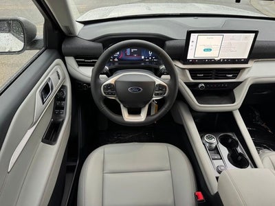 2026 Ford Explorer Active w/Heated Steering Wheel + 20" Wheels