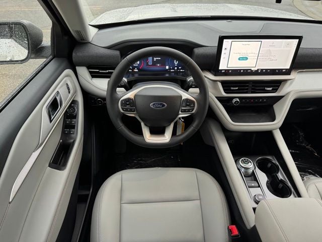 2026 Ford Explorer Active w/Heated Steering Wheel + 20" Wheels