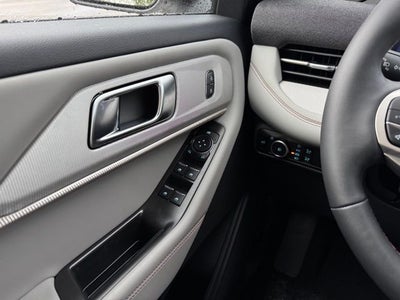 2026 Ford Explorer Active w/Heated Steering Wheel + 20" Wheels