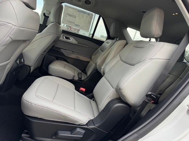 2026 Ford Explorer Active w/Heated Steering Wheel + 20" Wheels
