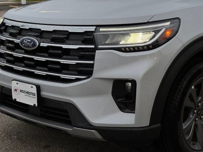 2026 Ford Explorer Active w/Heated Steering Wheel