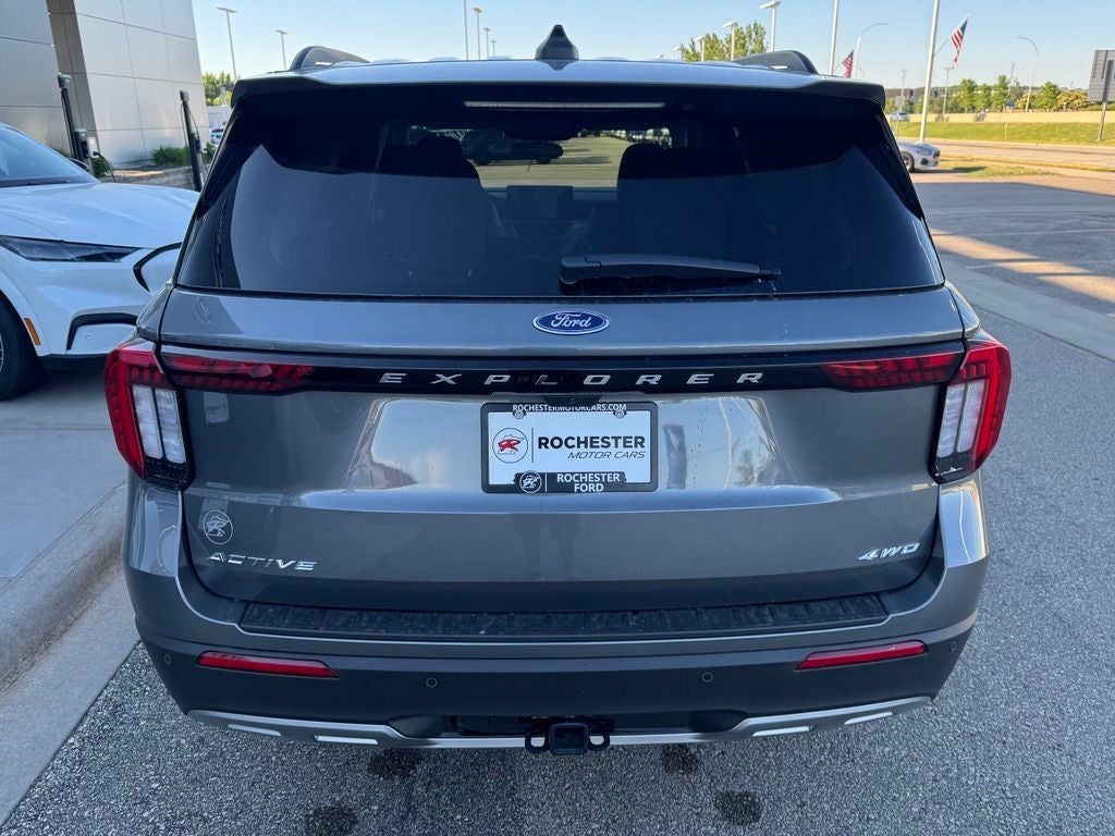 2026 Ford Explorer Active w/Heated Steering Wheel + 20" Wheels