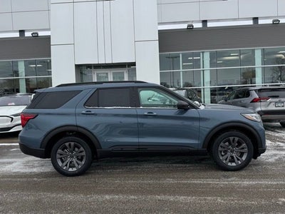 2026 Ford Explorer Active w/Heated Steering Wheel