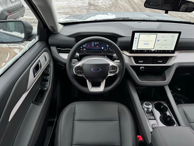 2026 Ford Explorer Active w/Heated Steering Wheel