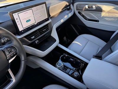 2026 Ford Explorer Platinum w/Glass Roof + Keyless Entry Keypad