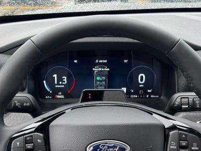 2026 Ford Explorer Platinum w/Fixed Glass Roof + 21" Wheels