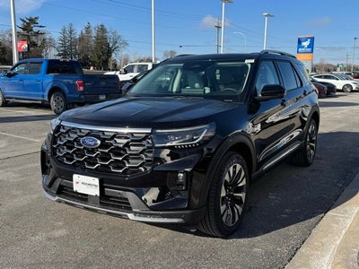 2026 Ford Explorer Platinum w/Glass Roof + Massaging Seats