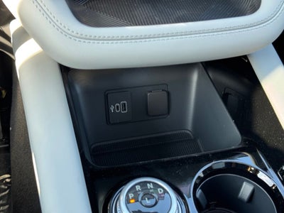 2026 Ford Explorer Platinum w/Fixed Glass Roof