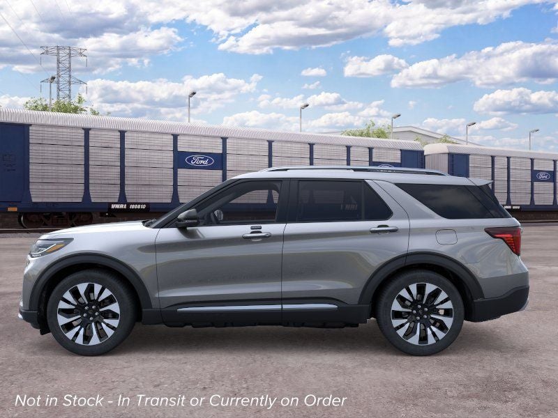 2026 Ford Explorer Platinum w/Fixed Glass Roof
