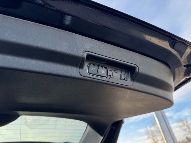 2026 Ford Explorer Platinum w/Fixed Glass Roof + Keyless Entry Keypad