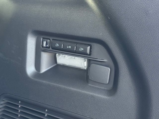 2026 Ford Explorer Platinum w/Fixed Glass Roof + Keyless Entry Keypad