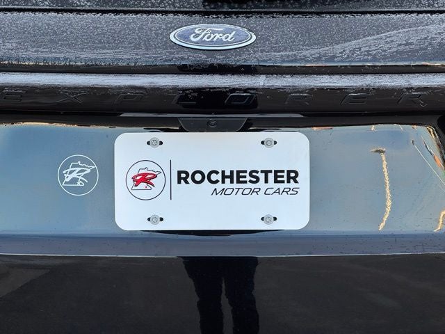 2026 Ford Explorer Platinum w/Fixed Glass Roof + Keyless Entry Keypad