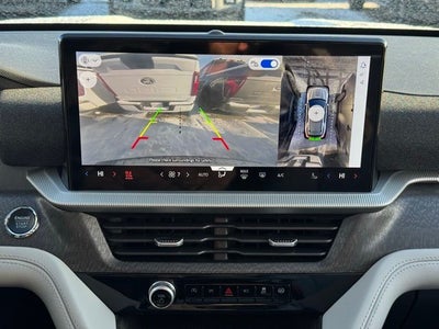 2026 Ford Explorer Platinum w/Glass Roof + Massaging Seats