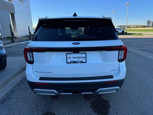 2026 Ford Explorer Platinum w/Glass Roof + Massaging Seats