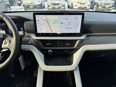 2026 Ford Explorer Platinum w/Fixed Glass Roof