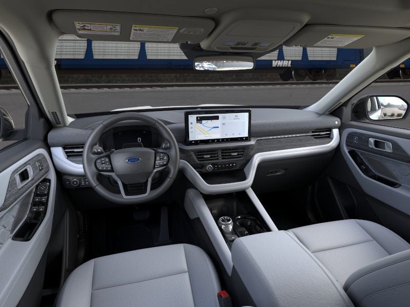 2026 Ford Explorer Platinum w/Glass Roof + Lux Leather Pkg