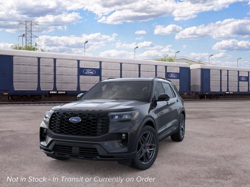2026 Ford Explorer ST-Line w/Glass Roof + Premium Pkg