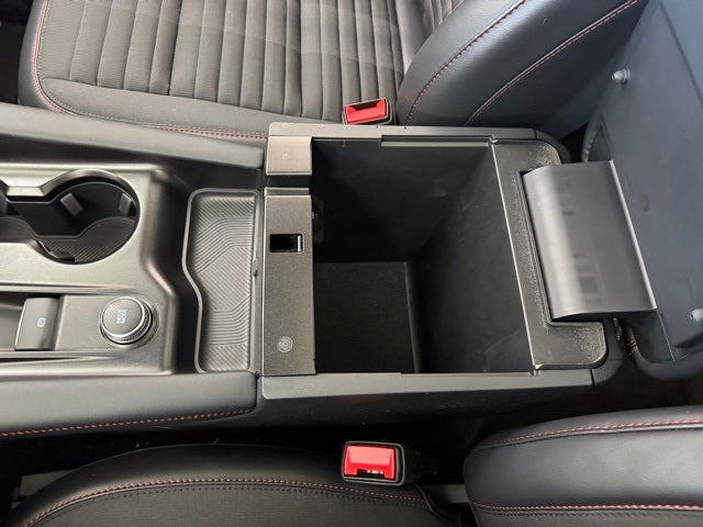 2025 Ford Explorer ST-Line w/Panoramic Vista Roof + Second Row Heated Seats