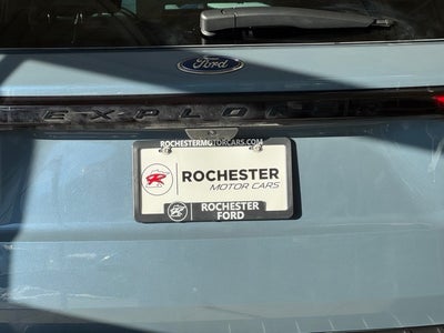2025 Ford Explorer ST-Line w/Panoramic Vista Roof + Second Row Heated Seats