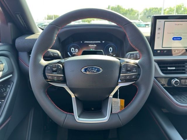 2025 Ford Explorer ST-Line w/Panoramic Vista Roof + Second Row Heated Seats
