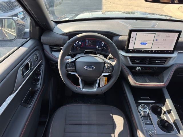 2025 Ford Explorer ST-Line w/Panoramic Vista Roof + Second Row Heated Seats