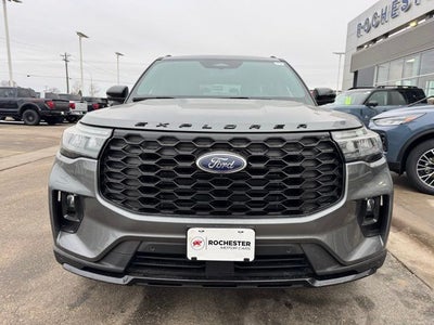 2026 Ford Explorer ST-Line