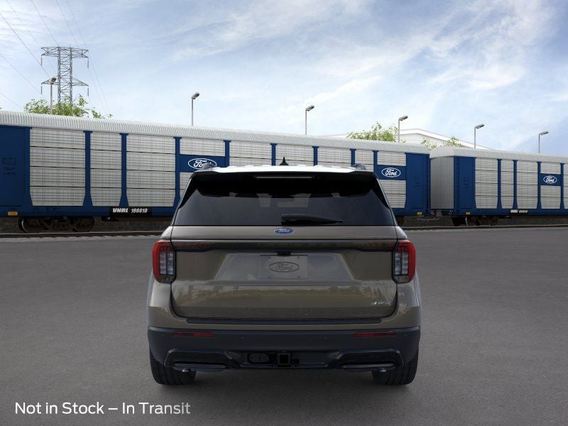 2026 Ford Explorer ST-Line w/Glass Roof + Premium Pkg