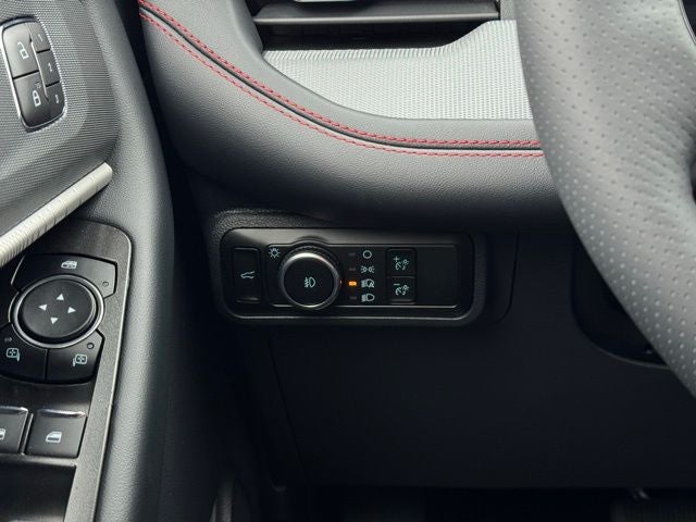 2026 Ford Explorer ST-Line w/Glass Roof + Keyless Entry Keypad