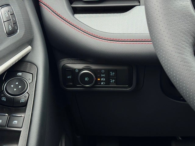 2026 Ford Explorer ST-Line w/Glass Roof + Keyless Entry Keypad