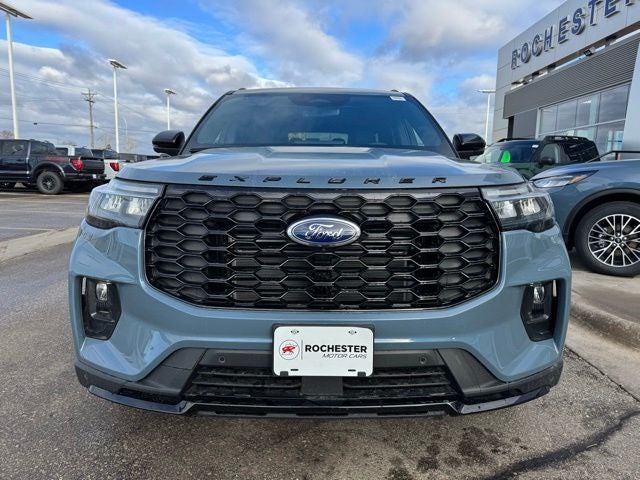 2026 Ford Explorer ST-Line Street Pack