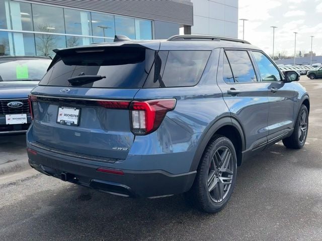 2026 Ford Explorer ST-Line Street Pack