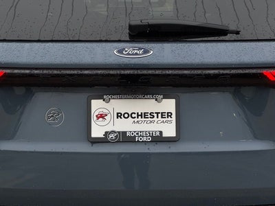 2026 Ford Explorer ST-Line w/Glass Roof + Heated Second Row Seats