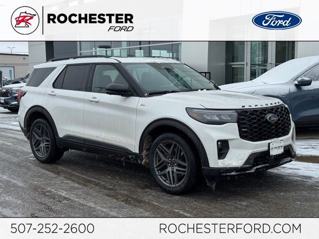 2026 Ford Explorer ST-Line Street Pack