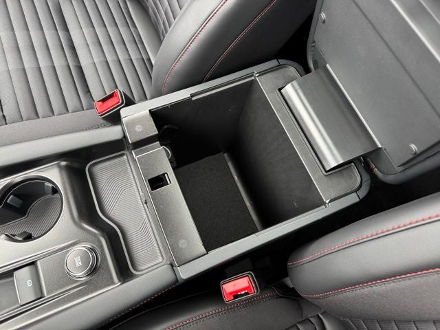 2026 Ford Explorer ST-Line Street Pack