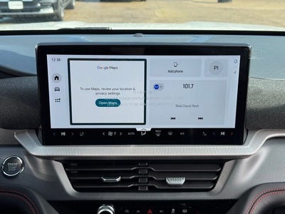 2026 Ford Explorer ST-Line Street Pack