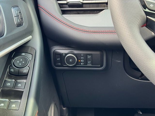 2026 Ford Explorer ST-Line Street Pack