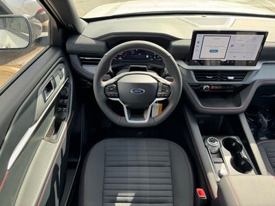 2026 Ford Explorer ST-Line Street Pack