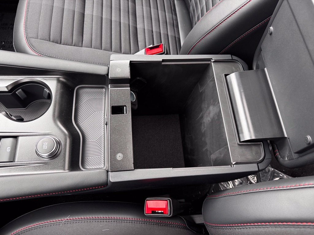 2026 Ford Explorer ST-Line w/Glass roof + Premium Pkg