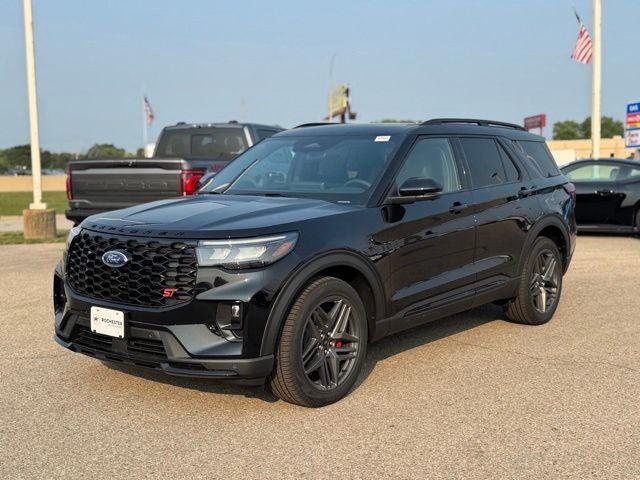 2026 Ford Explorer ST w/Glass Roof + Massaging Seats